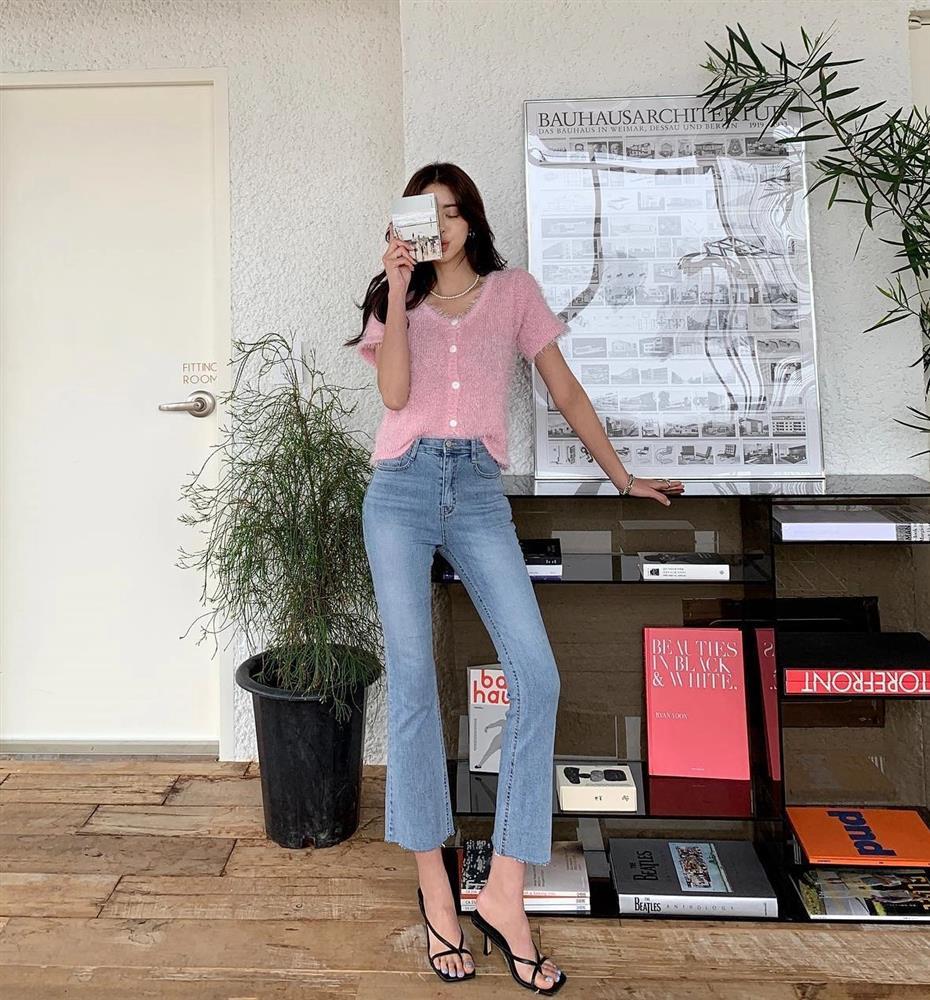 4 kiểu sandal tôn dáng hiệu quả cho mùa hè-1