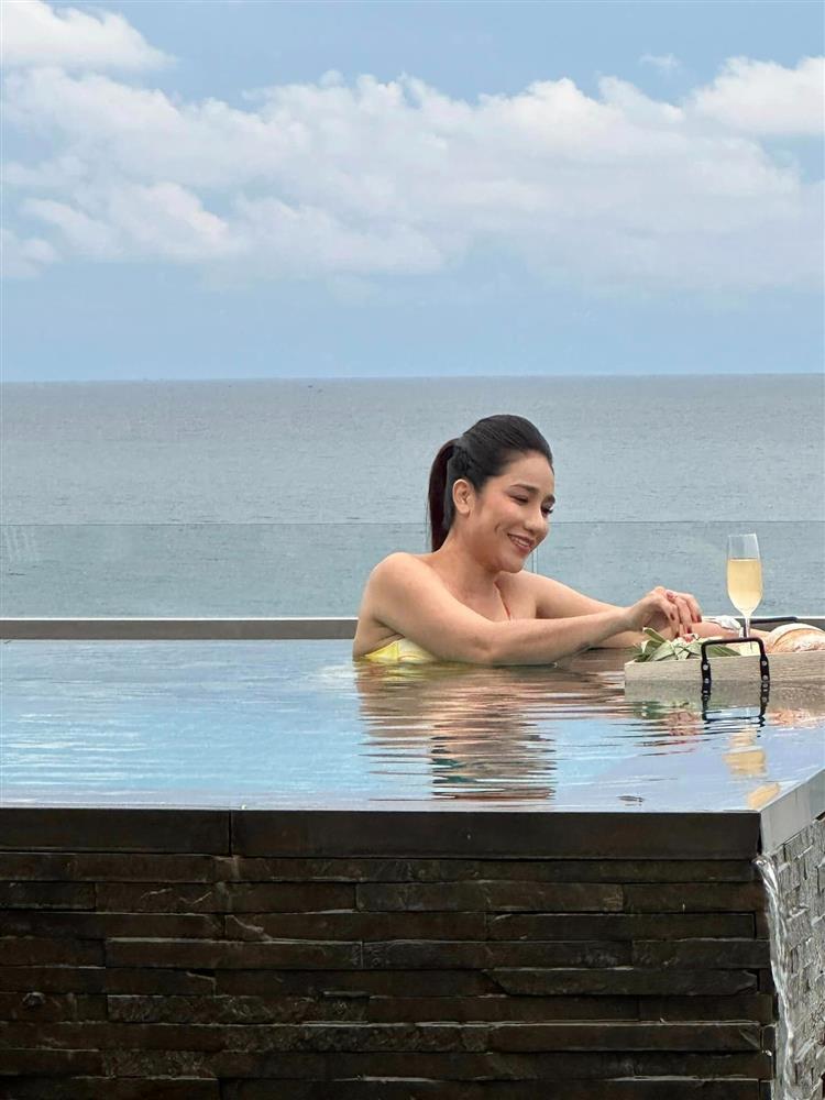 Cảnh tắm lộ thiên của Cát Tường bị cắt bỏ có bằng Lan Ngọc và Anh Tú?-1