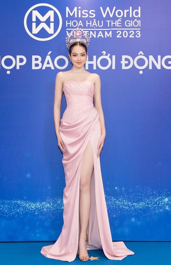 Dàn Hoa hậu khoe đẳng cấp giám khảo tại thảm đỏ Miss World Vietnam-7