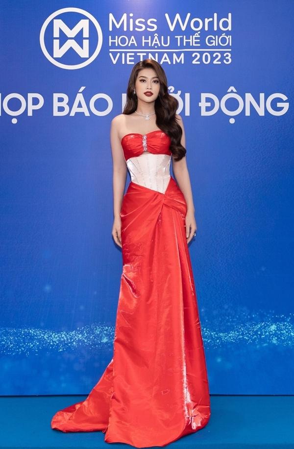 Dàn Hoa hậu khoe đẳng cấp giám khảo tại thảm đỏ Miss World Vietnam-8