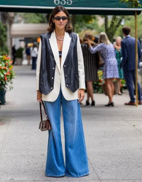 5 kiểu quần jeans đừng mặc đi làm-3