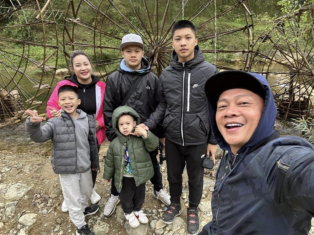 16 năm hôn nhân với 8 lần cãi vã của vợ chồng BTV Quang Minh-2