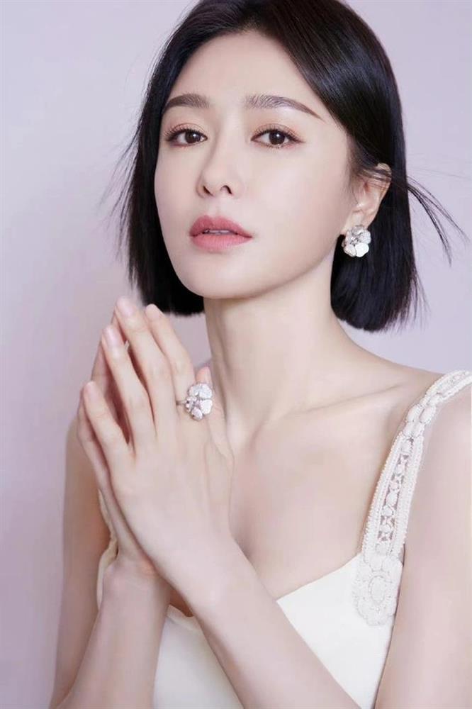 Tần Lam hẹn hò bạn trai kém 10 tuổi: Cứ từ từ thôi-4