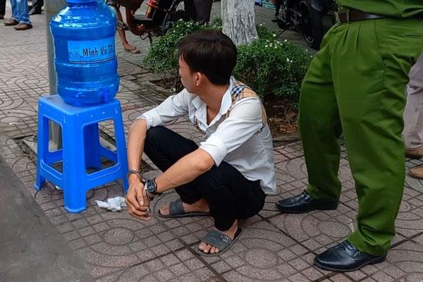 Xử phạt 2 cô gái báo chốt, xúc phạm CSGT trên Facebook-3