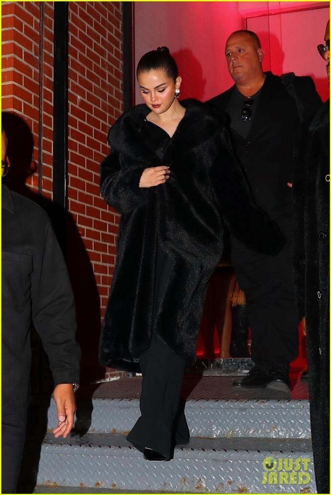 Selena Gomez tái xuất xinh đẹp sau ồn ào hẹn hò Zayn Malik-5