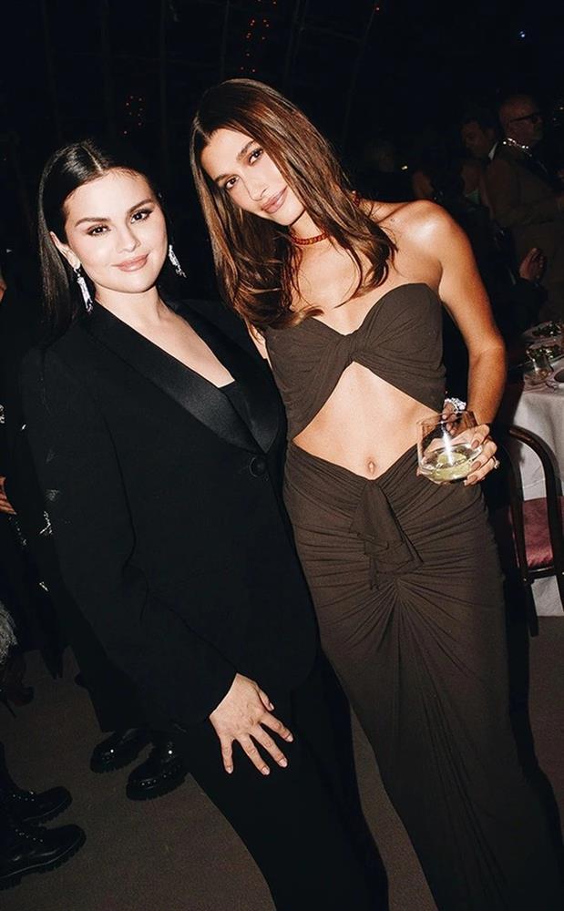 Selena Gomez và Hailey Bieber sau lùm xùm miệt thị ngoại hình-1