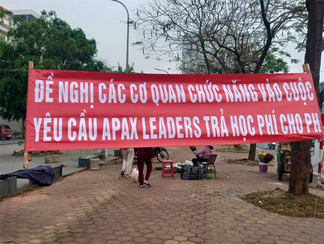 Chi trăm triệu cho con học Tiếng Anh, sau vài buổi trung tâm… đóng cửa-2