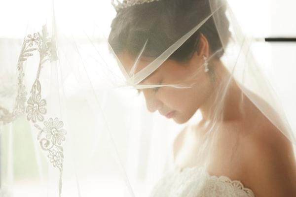 Cô dâu Mỹ gây xôn xao với váy cưới làm từ giấy vệ sinh-3