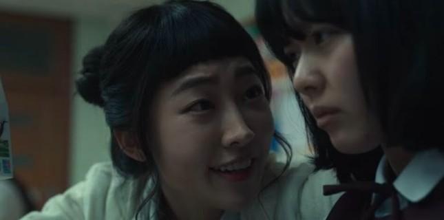 Bí mật cảnh 2 ác nữ không mặc nội y trong phim của Song Hye Kyo-2