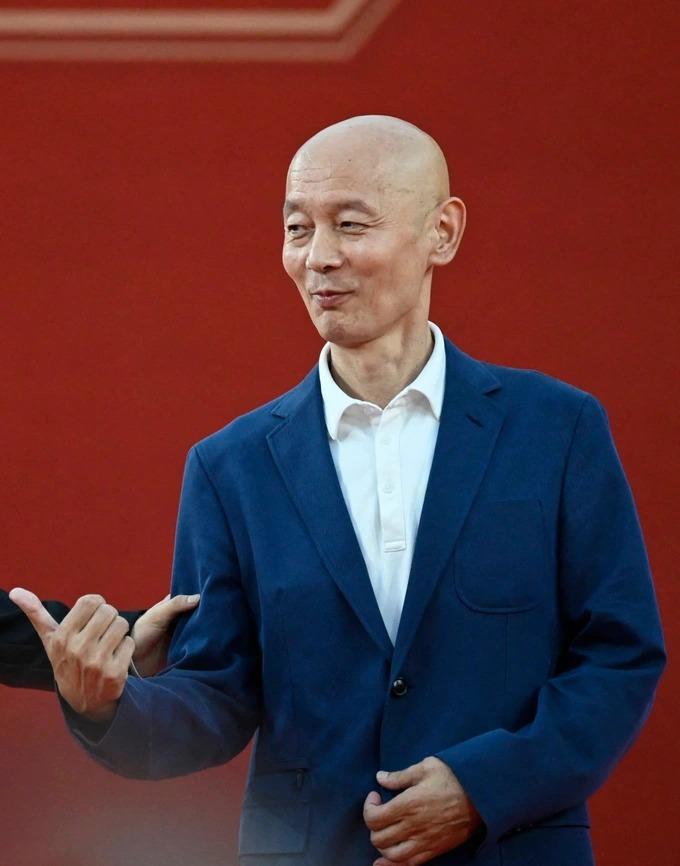 Đi kiện hàng trăm vụ, tài tử thu về 1,1 triệu USD-2