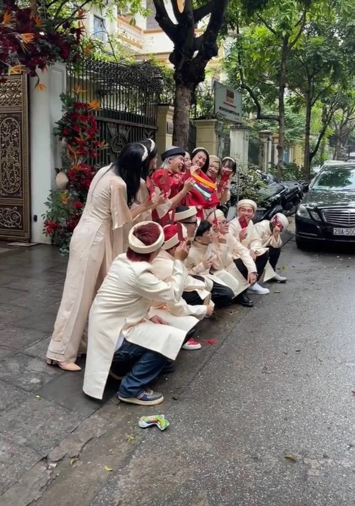 Quán quân Rap Việt bất ngờ cưới vợ sau thời gian mất tích-2