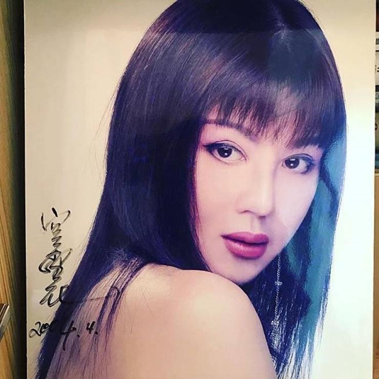 Nữ diễn viên tuyên bố 28 năm không gần gũi đàn ông-3