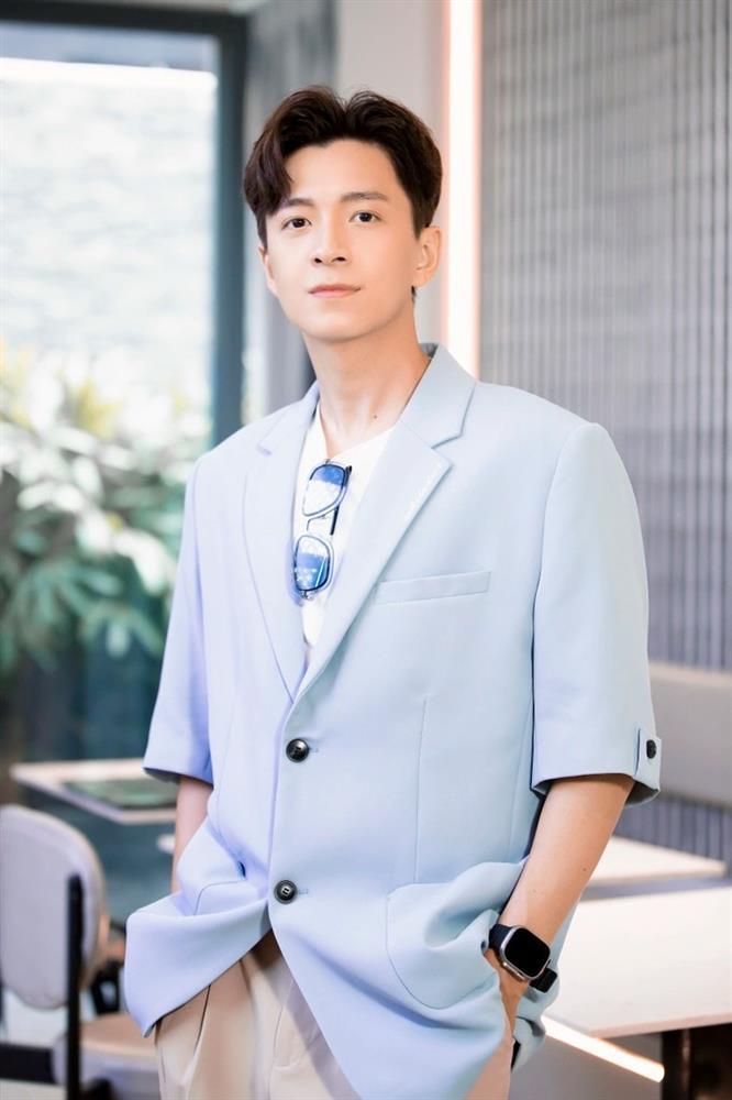 Ngô Kiến Huy đau khổ về lời hứa mừng cưới Sam 10 chỉ vàng-1