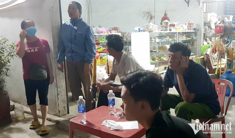 Vụ nổ lớn ở Nghệ An: 2 người chết, 3 trẻ nhỏ nhập viện-4