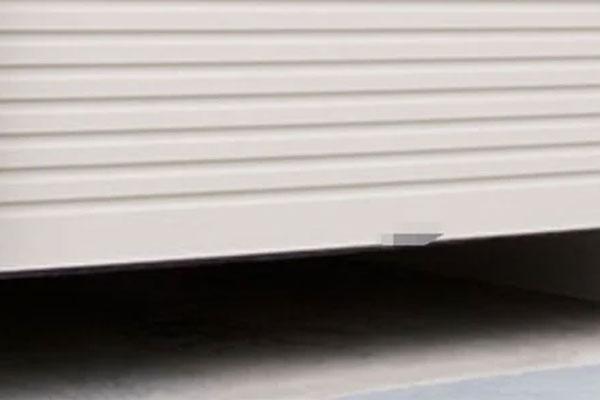 Quảng Ninh: Bé trai 11 tuổi thiệt mạng vì bị cửa cuốn đè-1