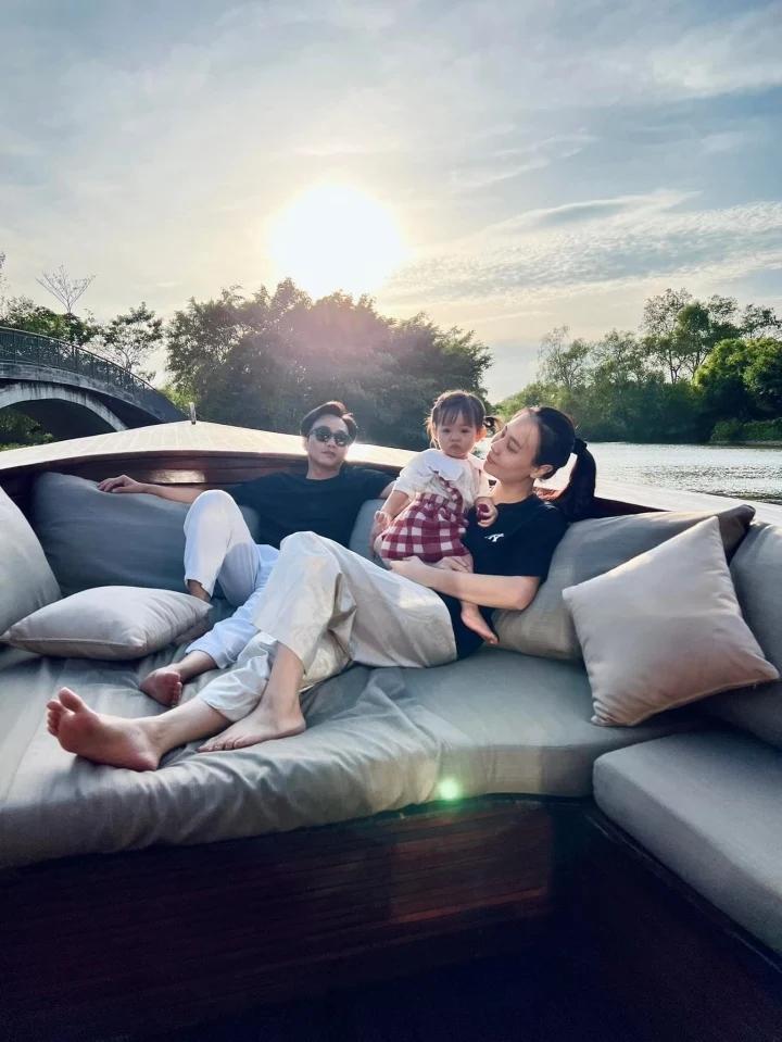 Cuộc sống của Đàm Thu Trang sau 4 năm làm vợ Cường Đô La-10