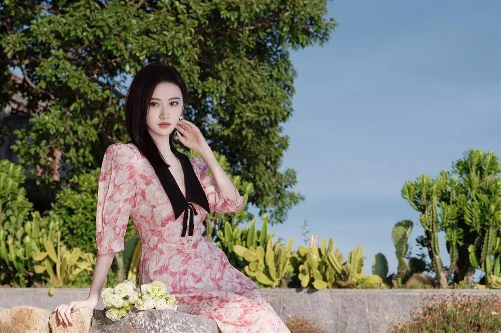 Độ nổi tiếng của mỹ nữ đang bị đăng tin lộ 3 video nhạy cảm-9