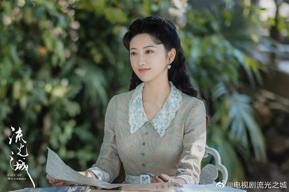 Độ nổi tiếng của mỹ nữ đang bị đăng tin lộ 3 video nhạy cảm-12