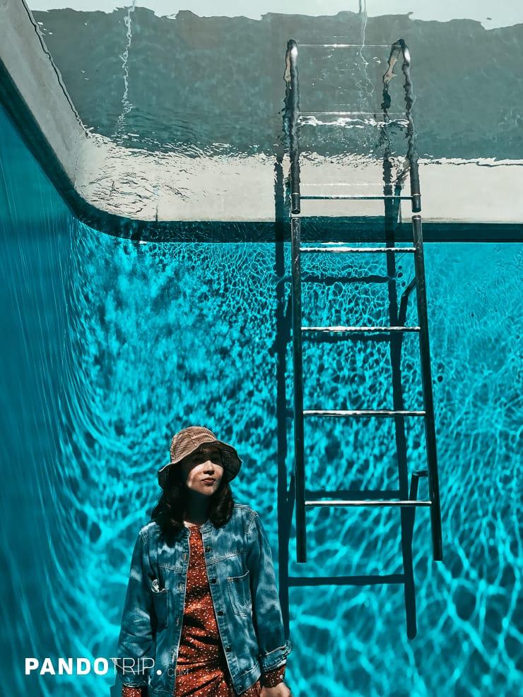 Độc lạ bể bơi Nhật Bản: Xuống tận đáy sống ảo lung linh không lo ướt-4