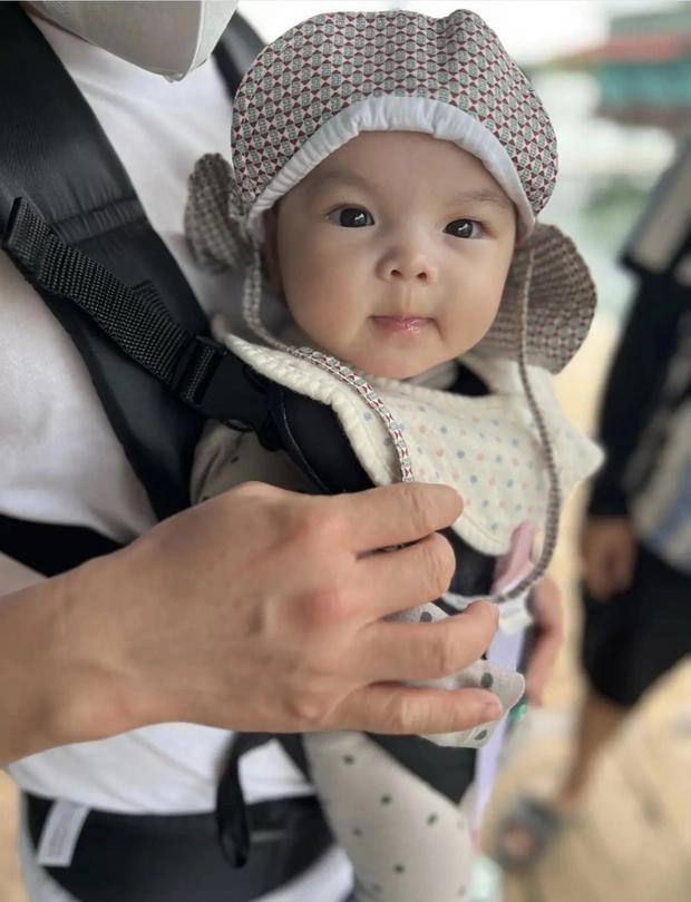 Phạm Quỳnh Anh lên tiếng khi bị netizen chê chăm con không đúng cách-3