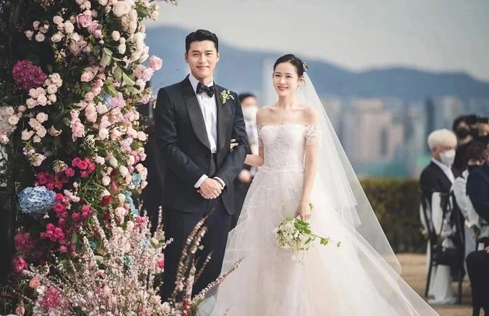 Son Ye Jin liên tục hoạt động MXH sau tin đồn ly hôn Hyun Bin-1