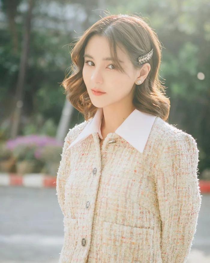 Song Hye Kyo Thái Lan gây chú ý với vẻ ngoài như nữ sinh dù đã U40-6