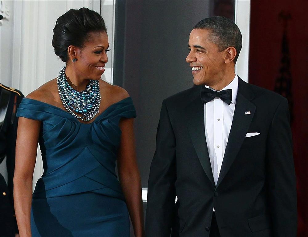 Vợ chồng ông Obama kiếm tiền bằng cách nào khi rời Nhà Trắng?-1