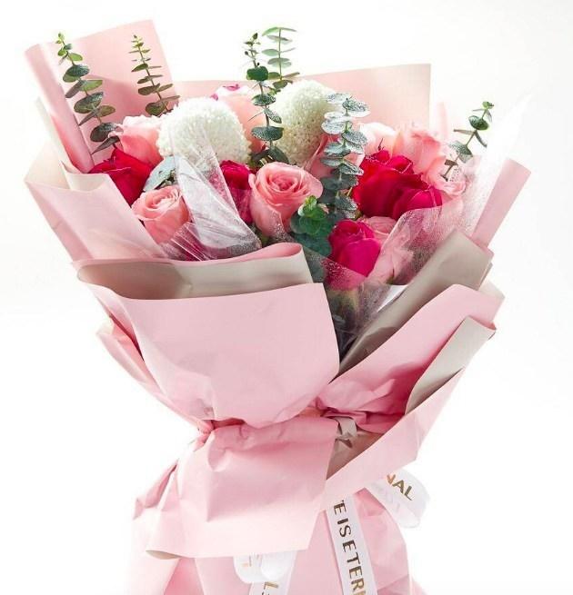 Trắc nghiệm tâm lý: Bó hoa bạn thích nhất tiết lộ may mắn tháng 4-1