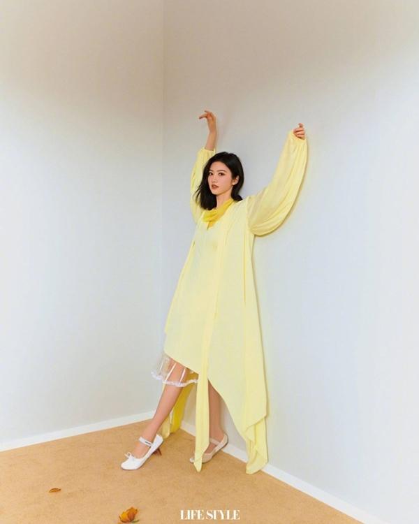 Cảnh Điềm mạnh mẽ đến đáng thương giữa scandal của bạn trai cũ-5