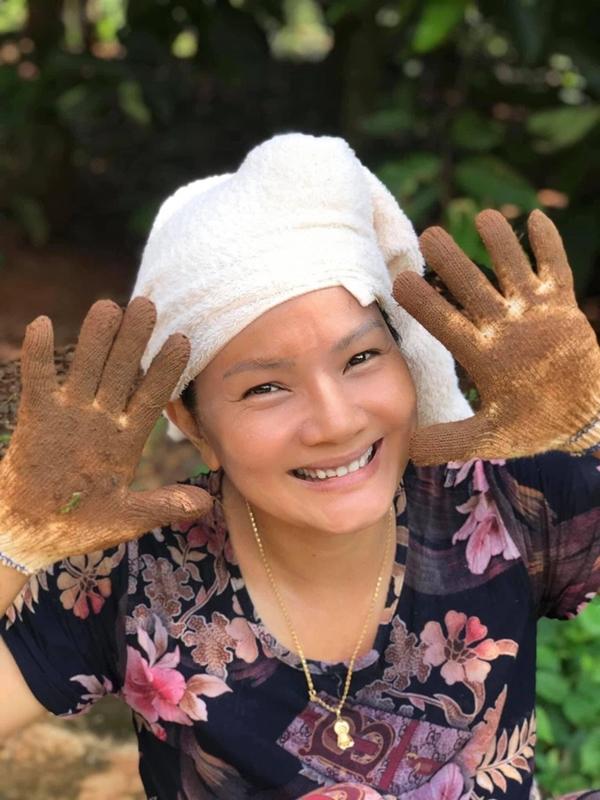 Cuộc sống nông dân của nữ hoàng cảnh nóng Kiều Trinh ở nhà vườn 5.000m2-8