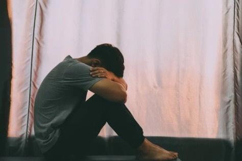 Nam sinh nhập viện vì quan hệ tình dục quá nhiều-1