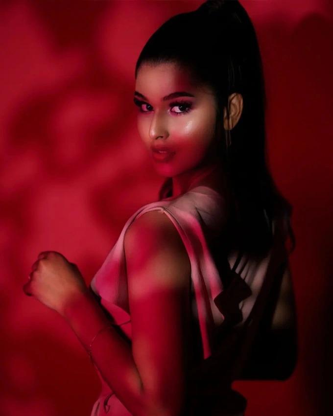 Vẻ ngoài đẹp ngỡ ngàng của Tân Hoa hậu Chuyển giới Ấn Độ-10