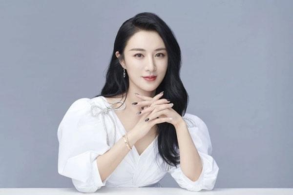 Hà Linh và dàn chiến thần livestream luôn gây bão trên mạng-5