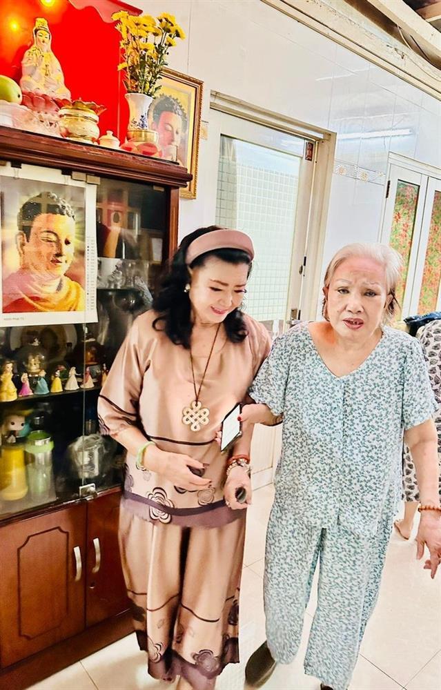 Trước những tin đồn, nghệ sĩ Hồng Nga giờ ra sao?-2