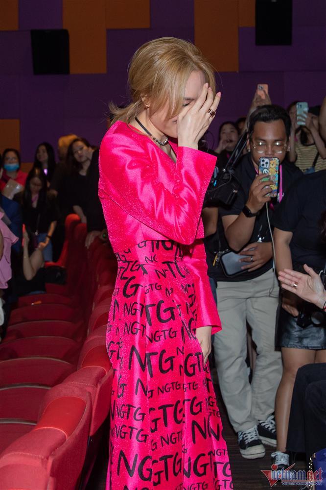 Nước mắt của Người giữ thời gian Mỹ Tâm-8