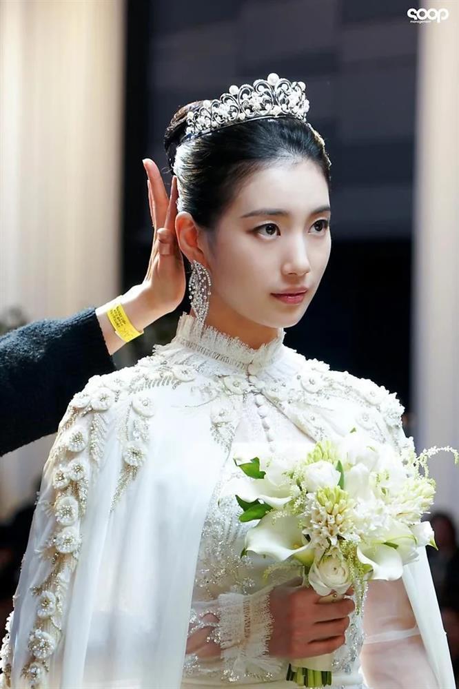 Nhiều năm sau chia tay Lee Min Ho, Suzy bất ngờ nói chuyện kết hôn-1