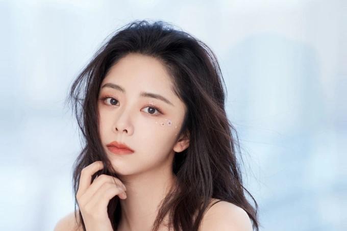 Đàm Tùng Vận để lộ tình trạng sức khỏe xuống cấp khiến dân tình lo lắng-7