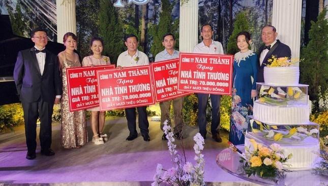 Của hồi môn trăm tỷ trong lễ cưới của cô dâu An Giang-3