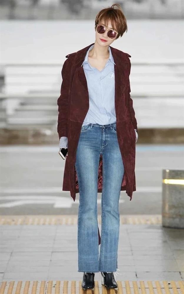 Cách phối đồ với quần ống loe đẹp như sao Hàn-10