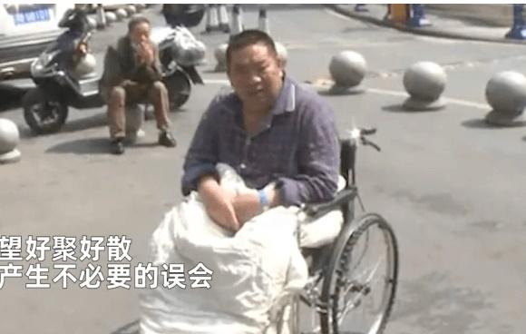 Cô gái ở Trung Quốc bỏ trốn cùng 30 con heo trong lúc bạn trai nằm viện-2
