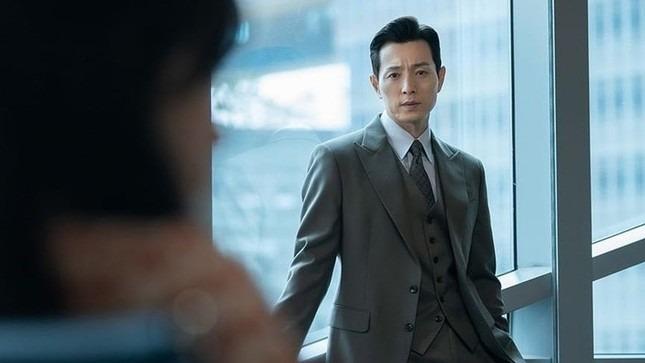 3 tài tử liên quan đến Song Hye Kyo đều bắt đầu sự nghiệp từ một bộ phim 18+-3