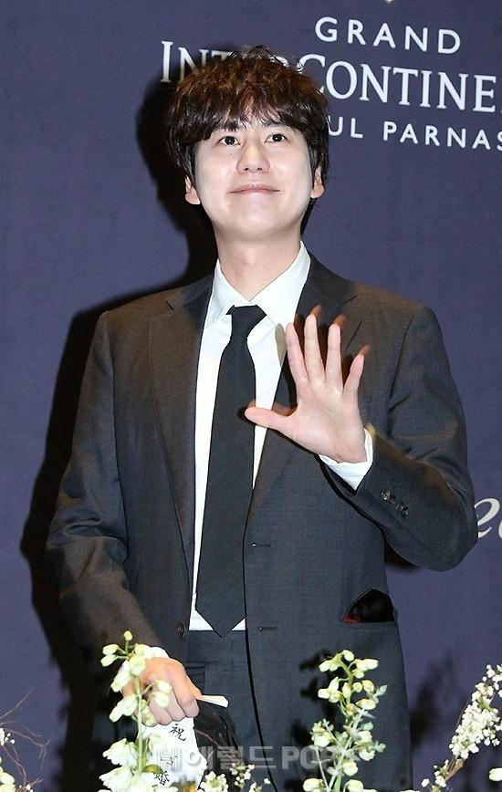 Hôn lễ của Lee Seung Gi: Dàn khách mời đình đám có mặt-4