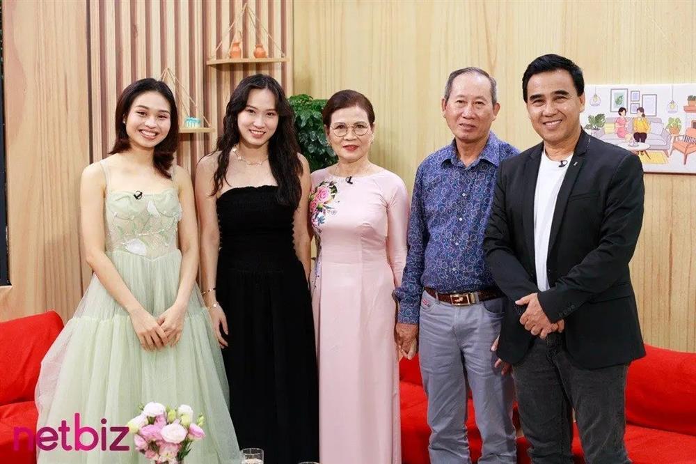 Quyền Linh ngưỡng mộ nàng dâu tậu nhà tiền tỉ, đưa mẹ chồng đi du lịch hàng năm-5