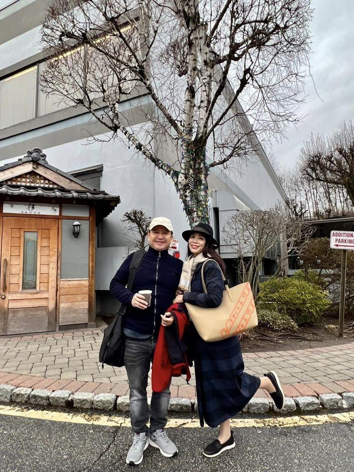 Chuyến du lịch ngọt ngào của Chí Trung bên bạn gái kém 17 tuổi-1