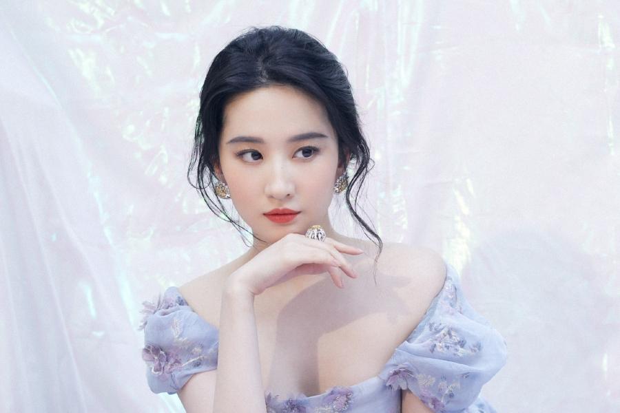 Lưu Diệc Phi từng bị bạo lực học đường khi còn nhỏ?-4