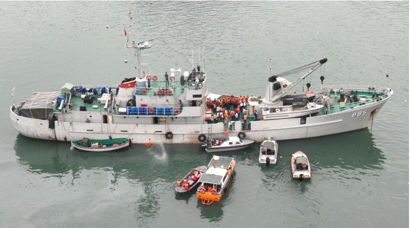 Vụ rơi trực thăng: Lần du lịch cuối và chuyến bay định mệnh-2