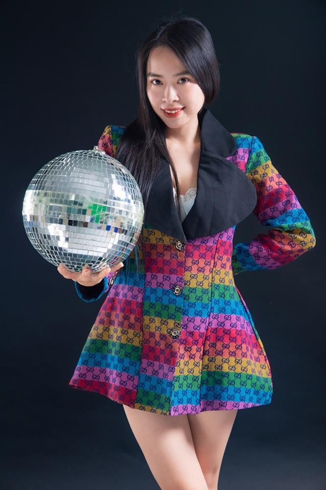 Nhạc sĩ Đinh Khánh Ly: ‘Tôi không theo số đông, chỉ theo đuổi âm nhạc’-2