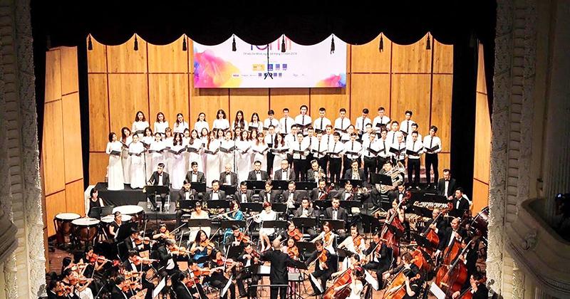 Saigon Choir, Du ca - những ‘thanh âm’ trẻ tại Live concert Trần Tiến-1