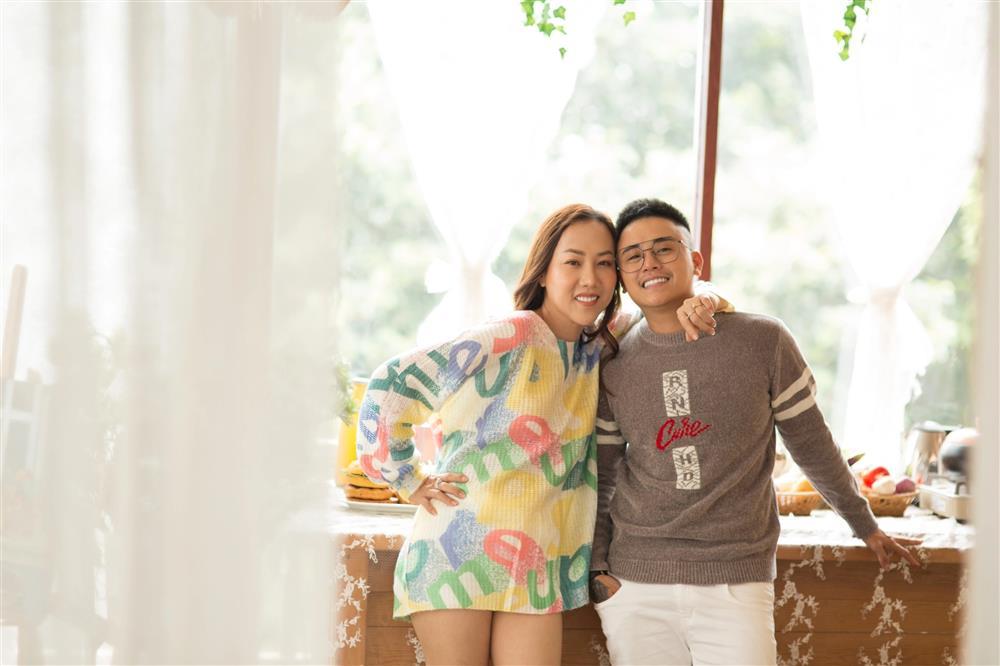 Chuyện tình lạ lùng của cặp đôi chồng là nữ, vợ là nam ở TPHCM-5