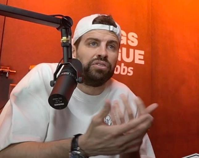 Tra nam Pique chỉ trích Shakira, xúc phạm cộng đồng người Mỹ Latinh-1